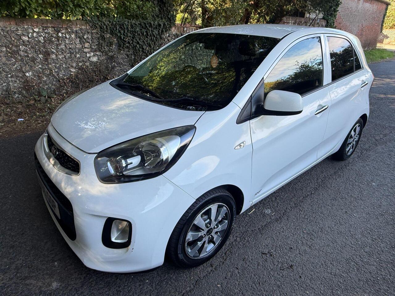 Kia Picanto — photo 8