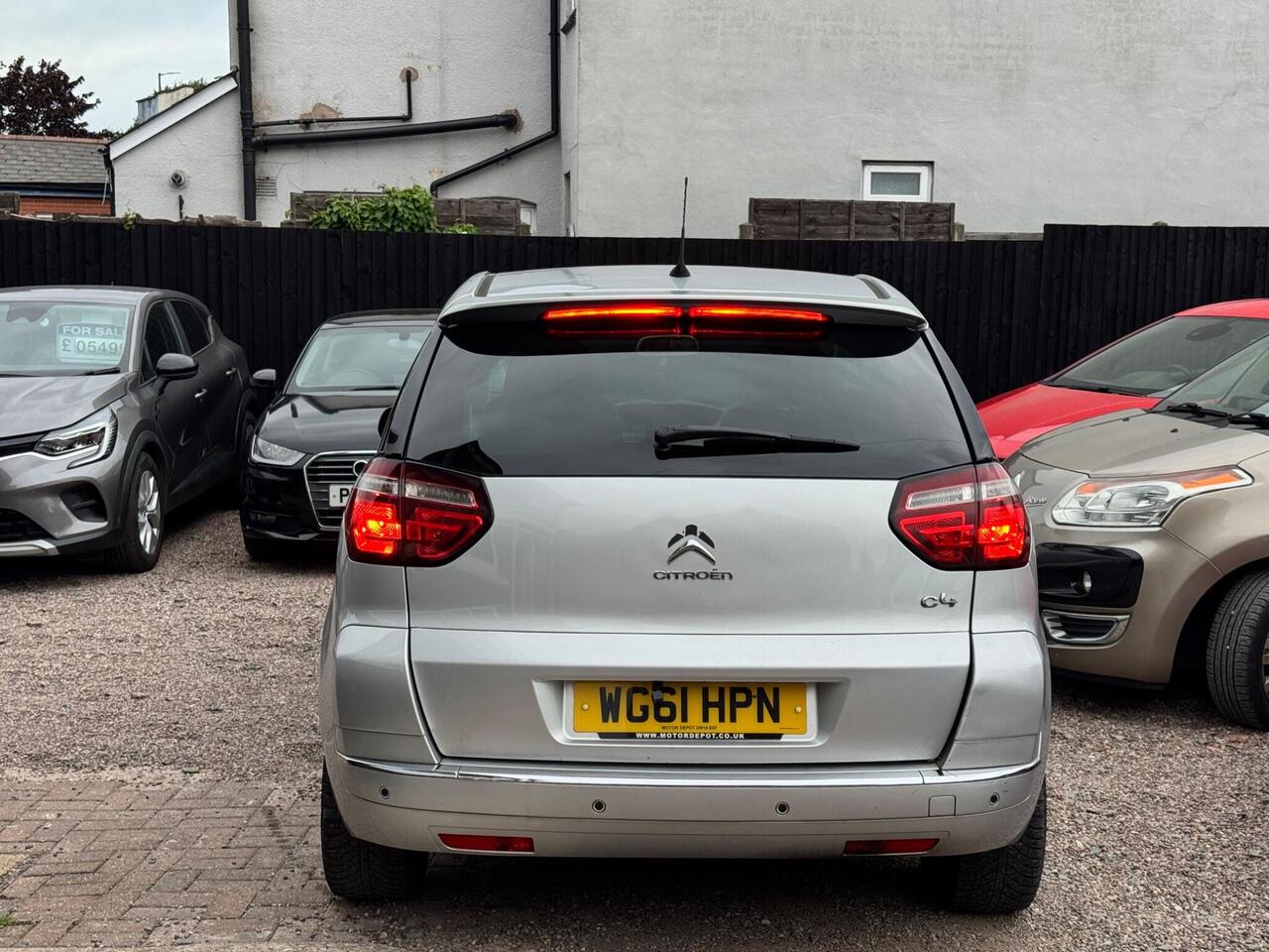 Citroen C4 Picasso — photo 6