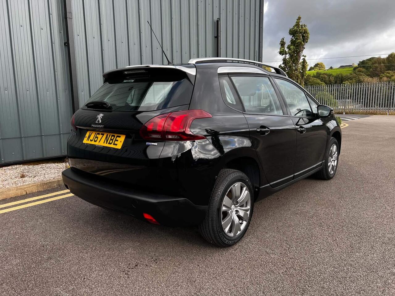 Peugeot 2008 — photo 7