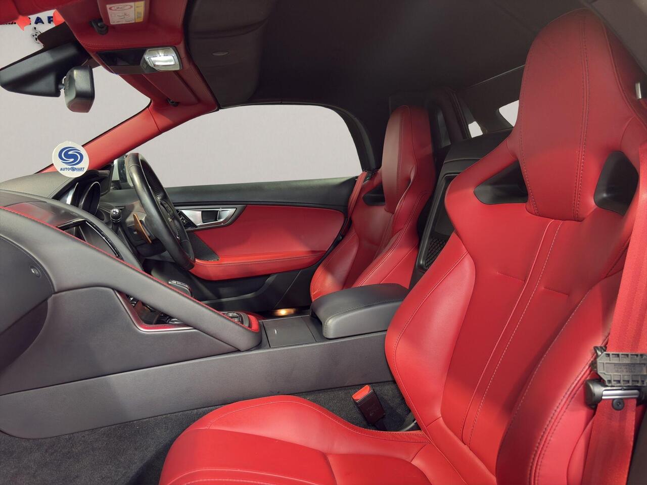 Jaguar F-Type — photo 18