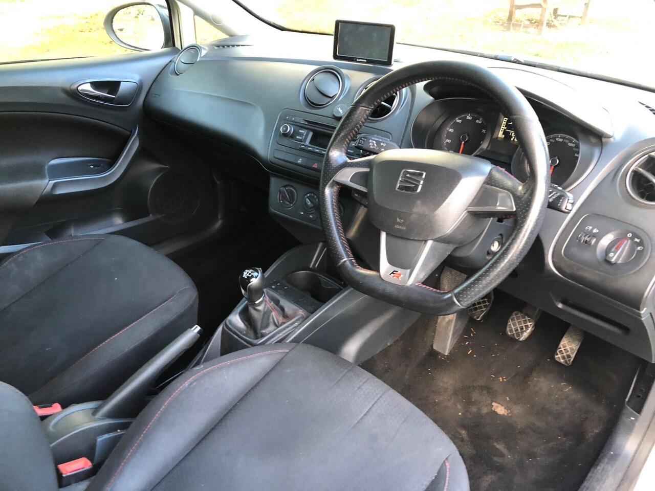 SEAT Ibiza — photo 6