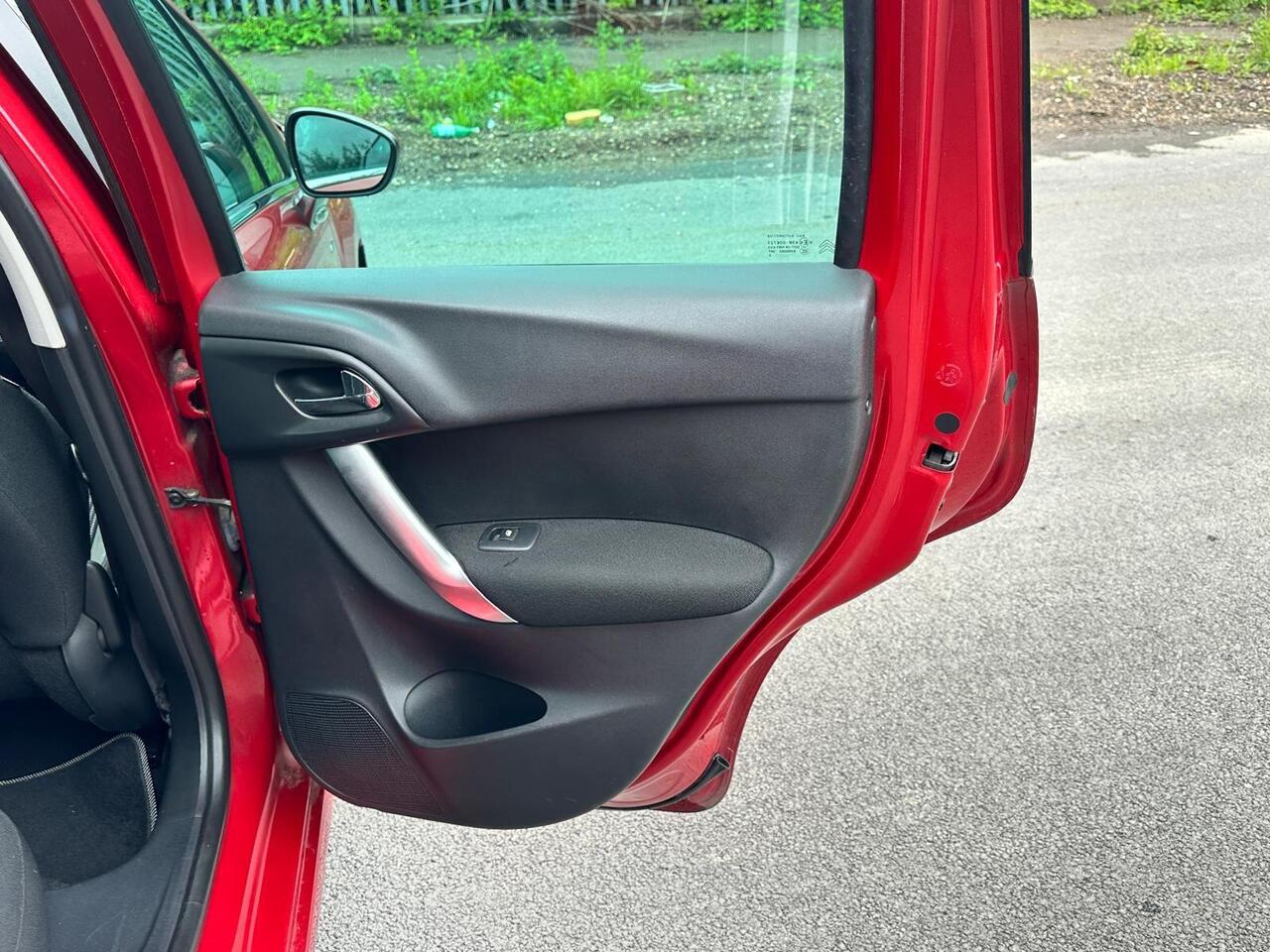 Citroen C3 — photo 32