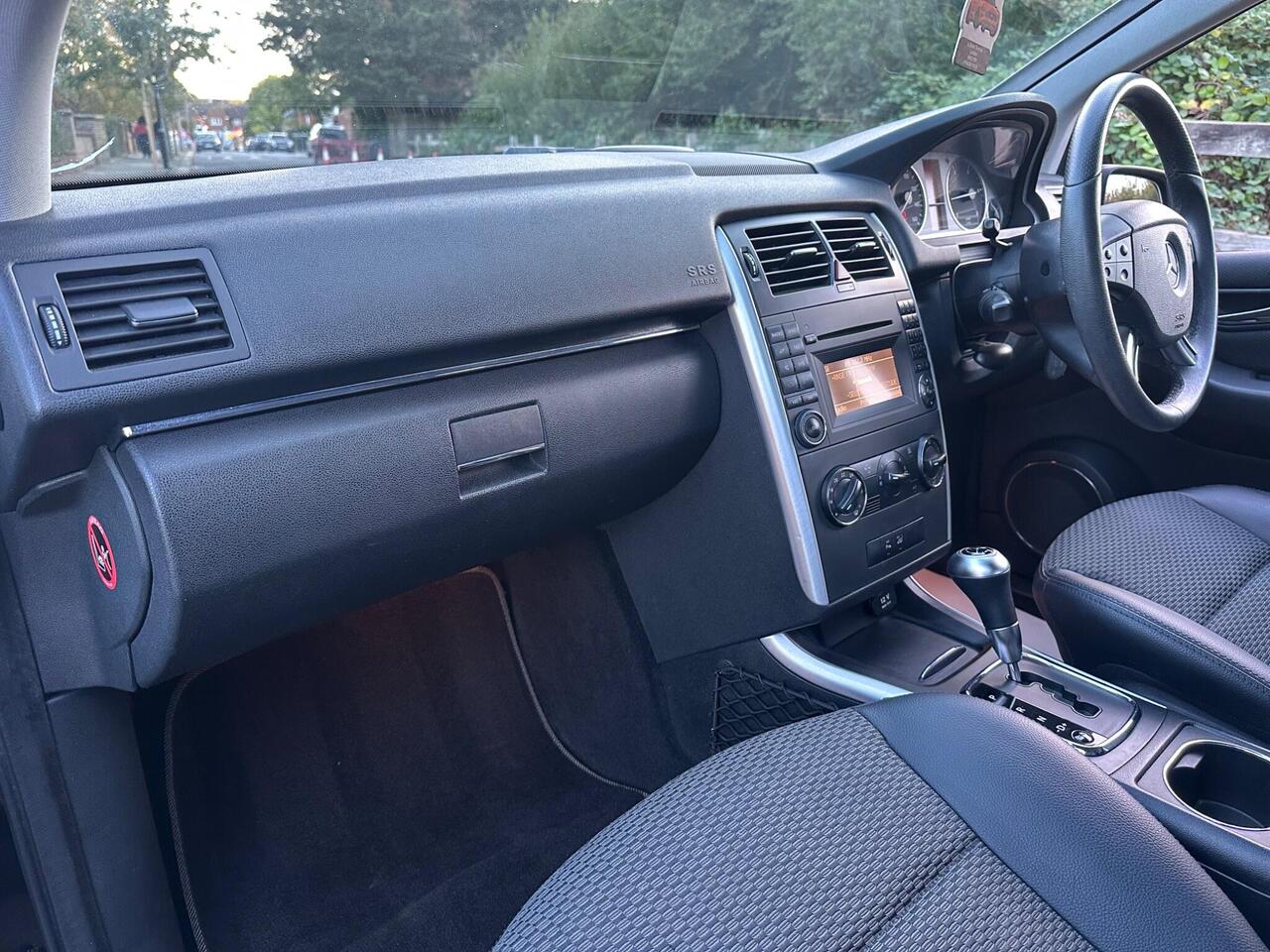 Mercedes-Benz B Class — photo 50