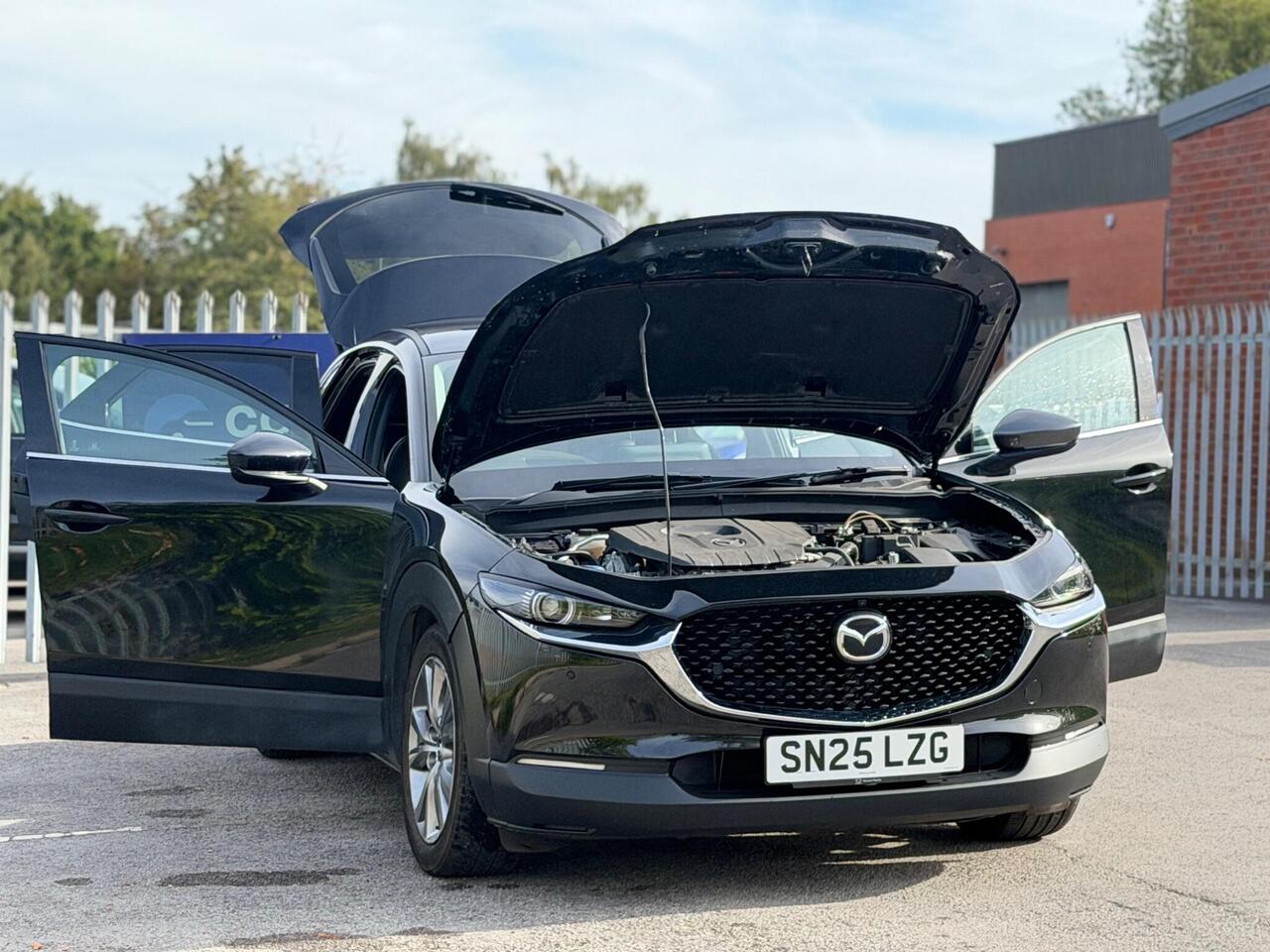 Mazda CX-30 — photo 5