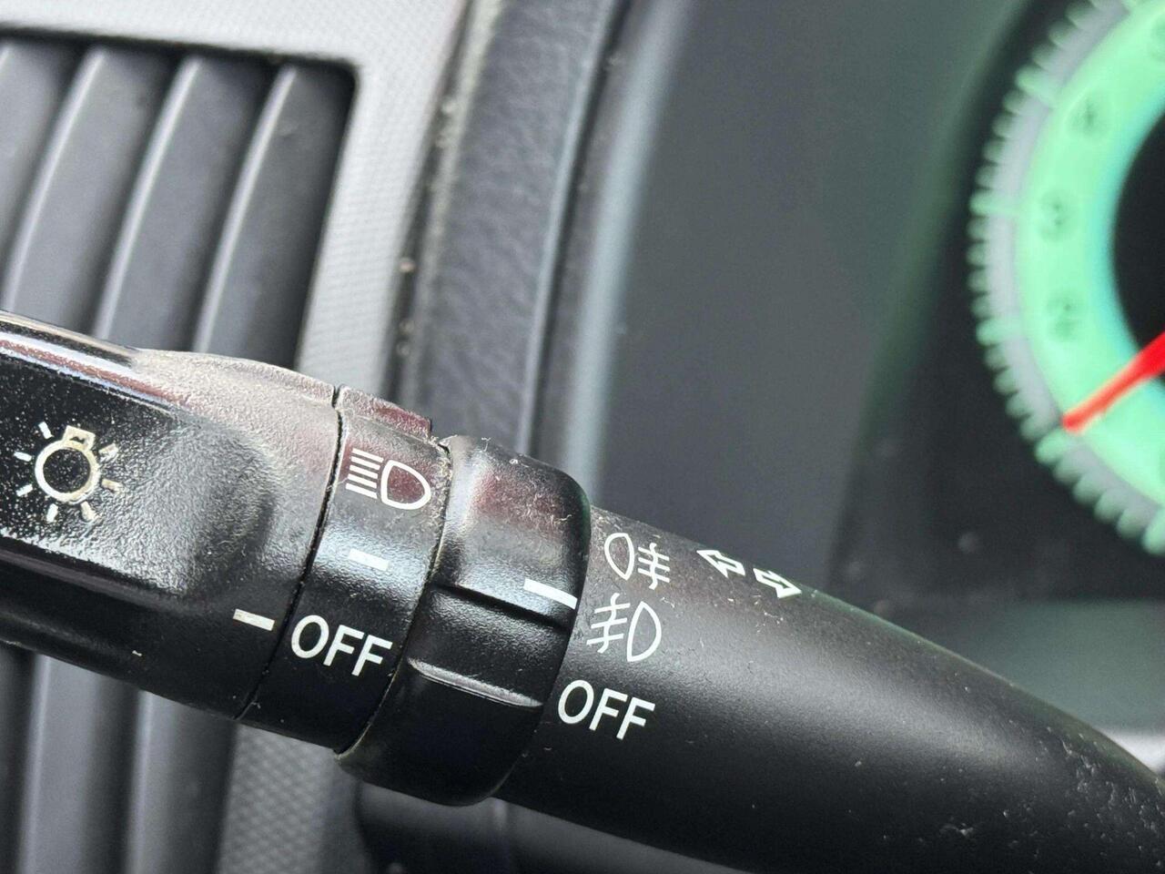 Toyota Corolla Verso — photo 44