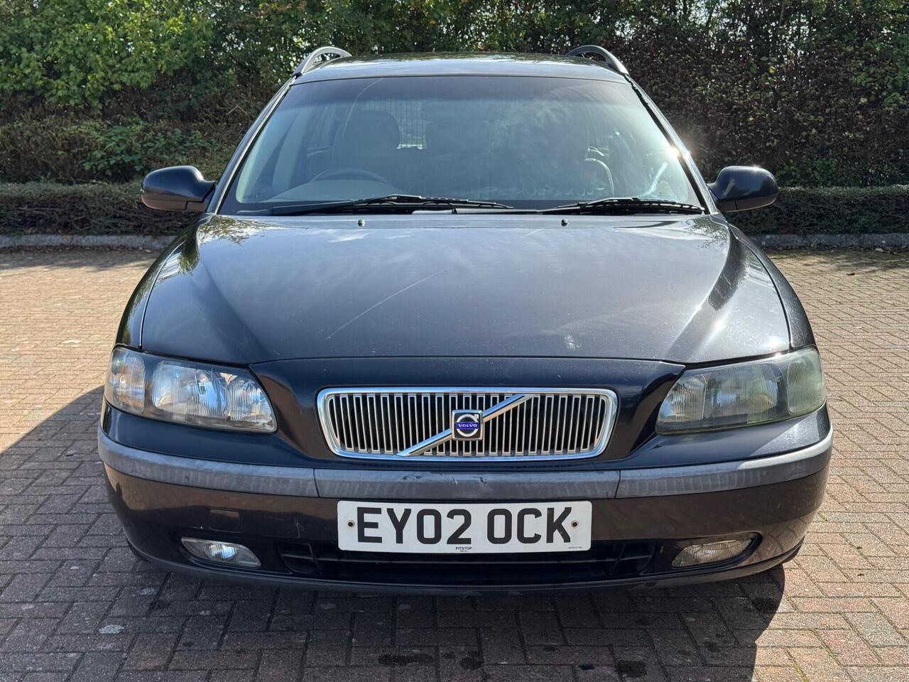 Volvo V70 — photo 7