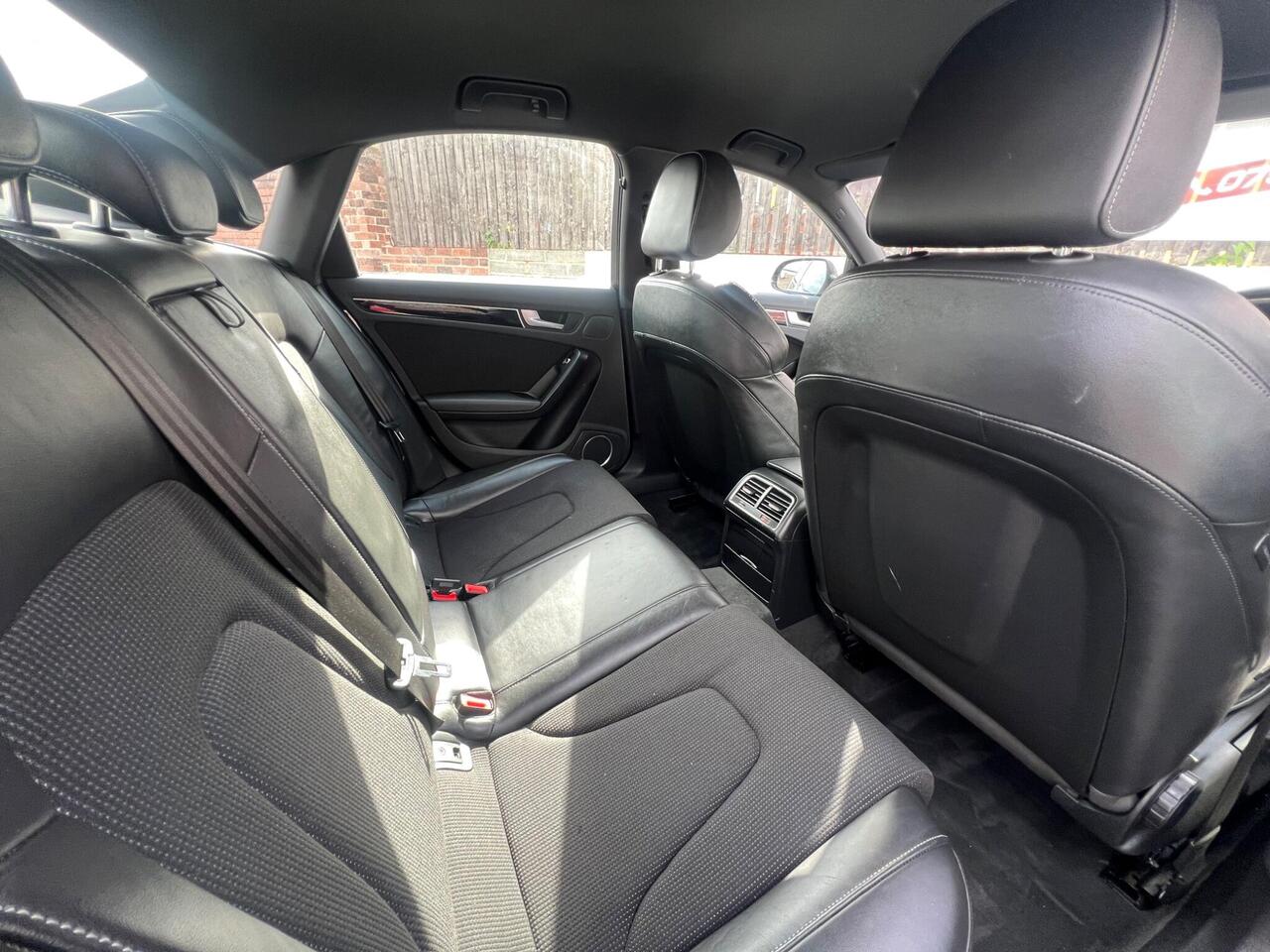 Audi A4 — photo 17