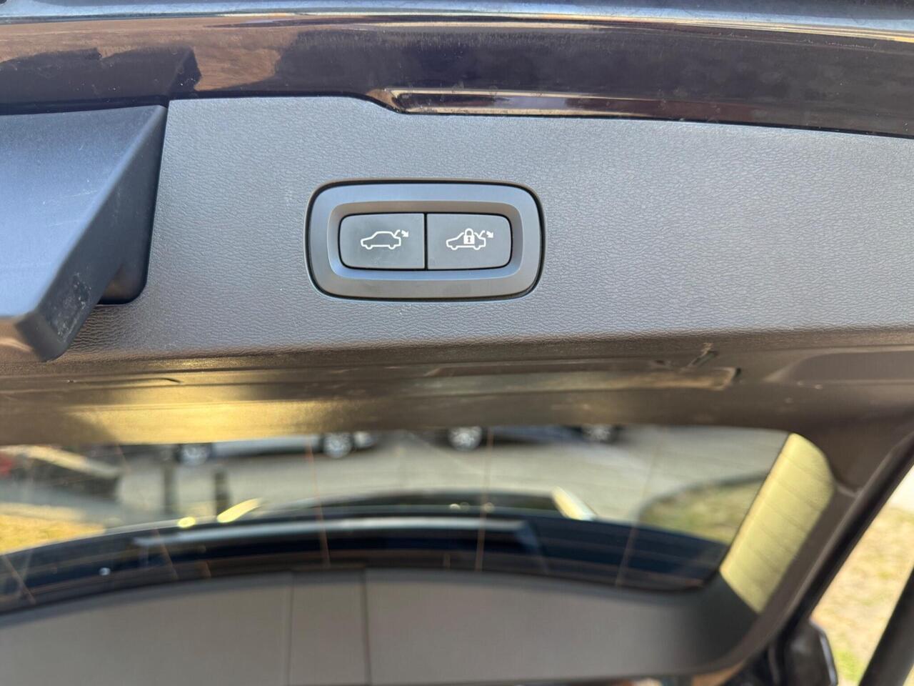 Volvo V60 — photo 12