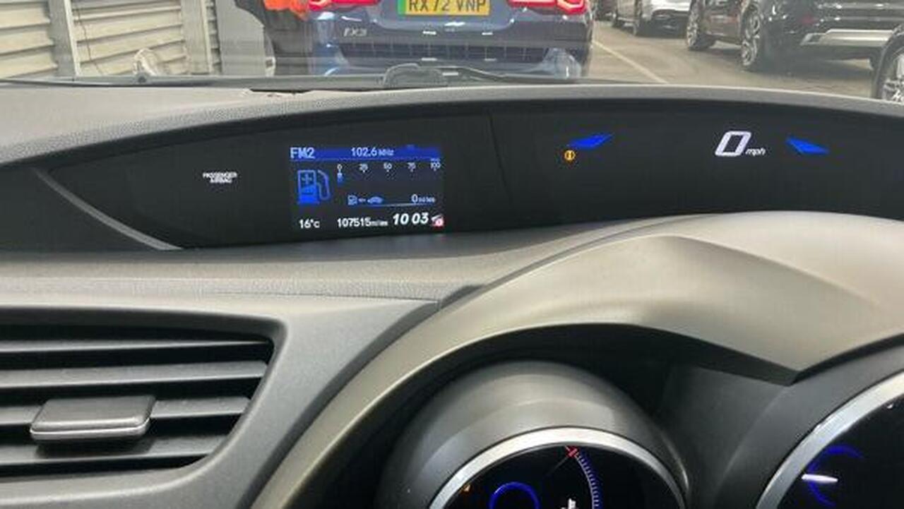 Honda Civic — photo 12