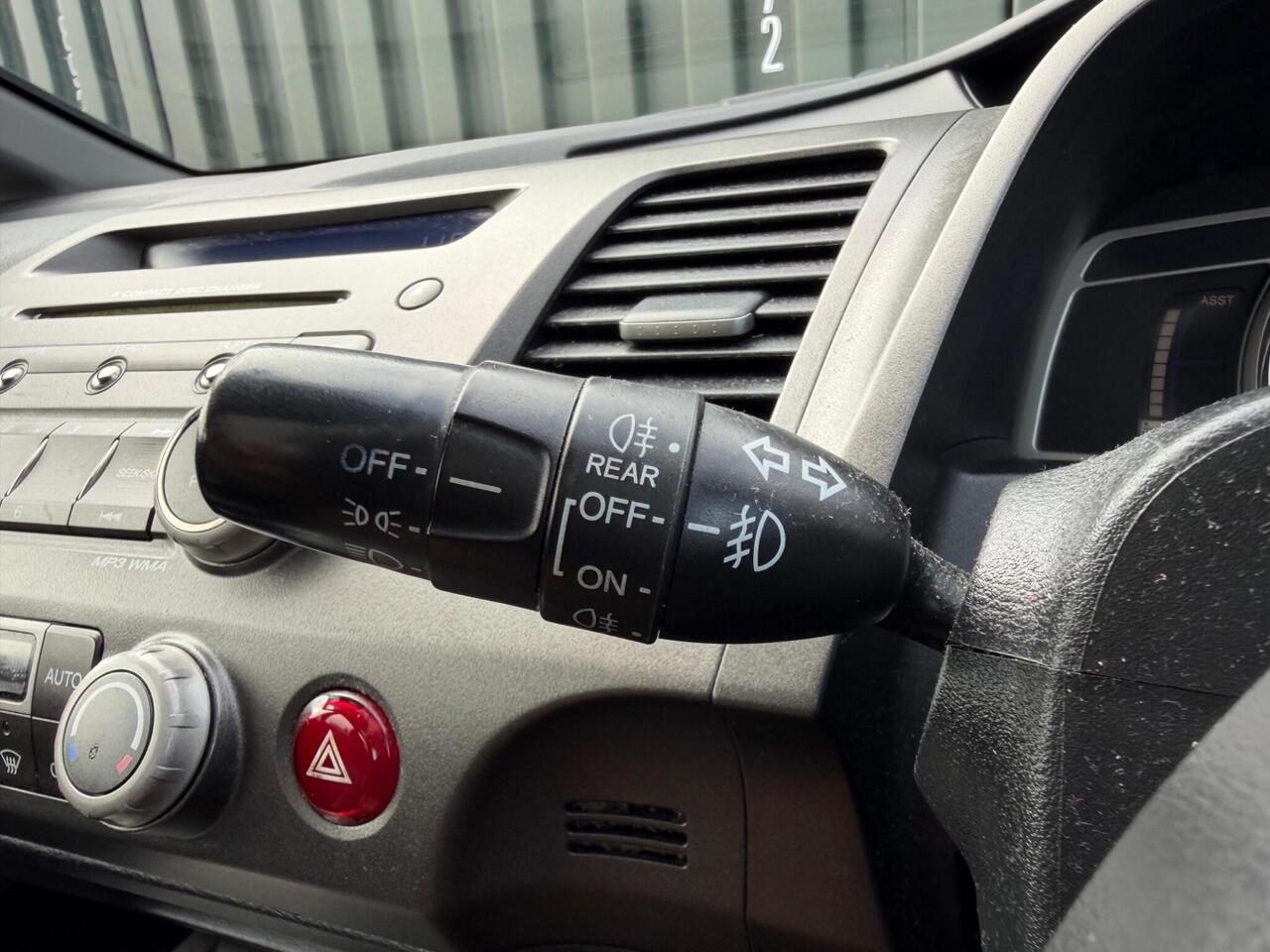 Honda Civic — photo 22
