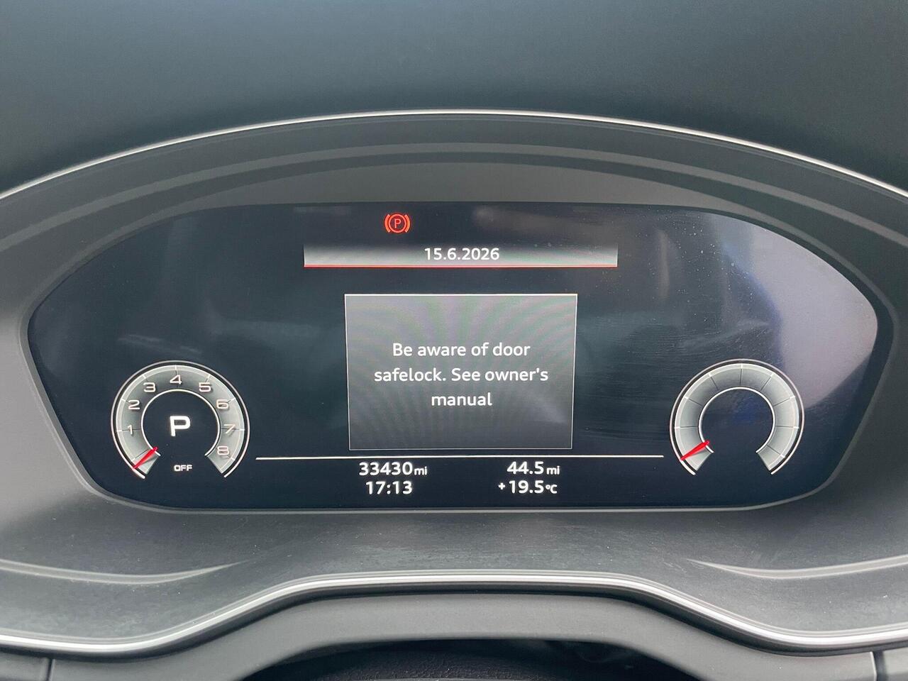 Audi Q5 — photo 15