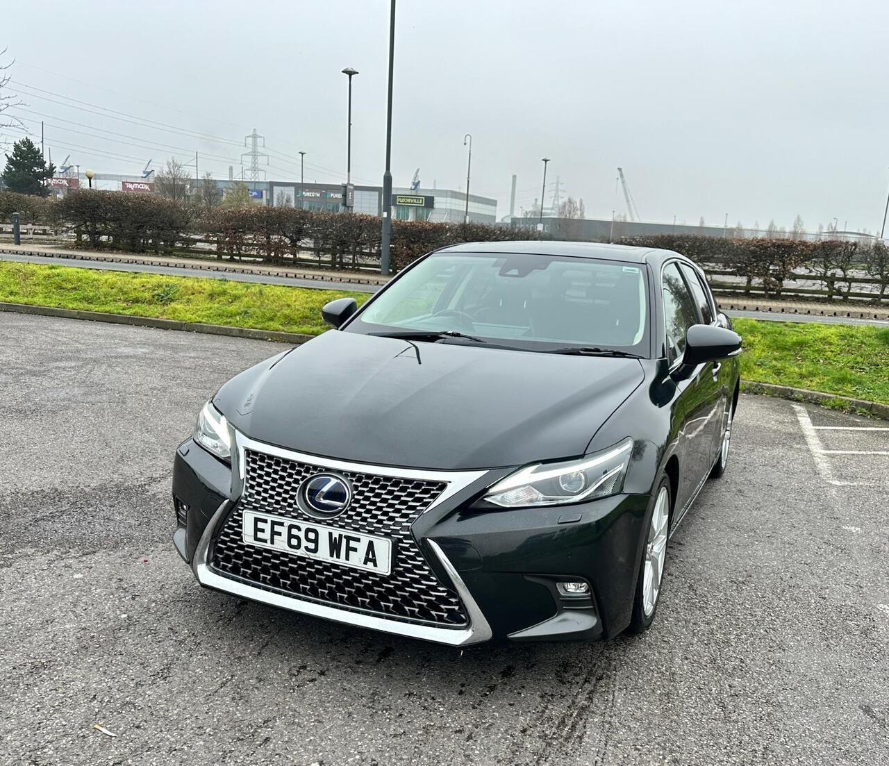 Lexus CT — photo 7
