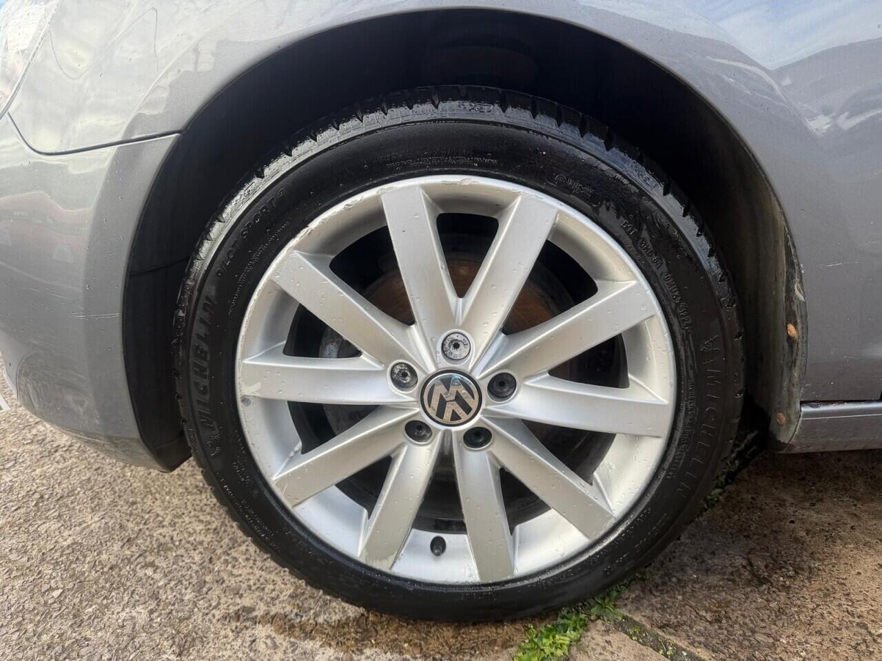 Volkswagen Golf — photo 16