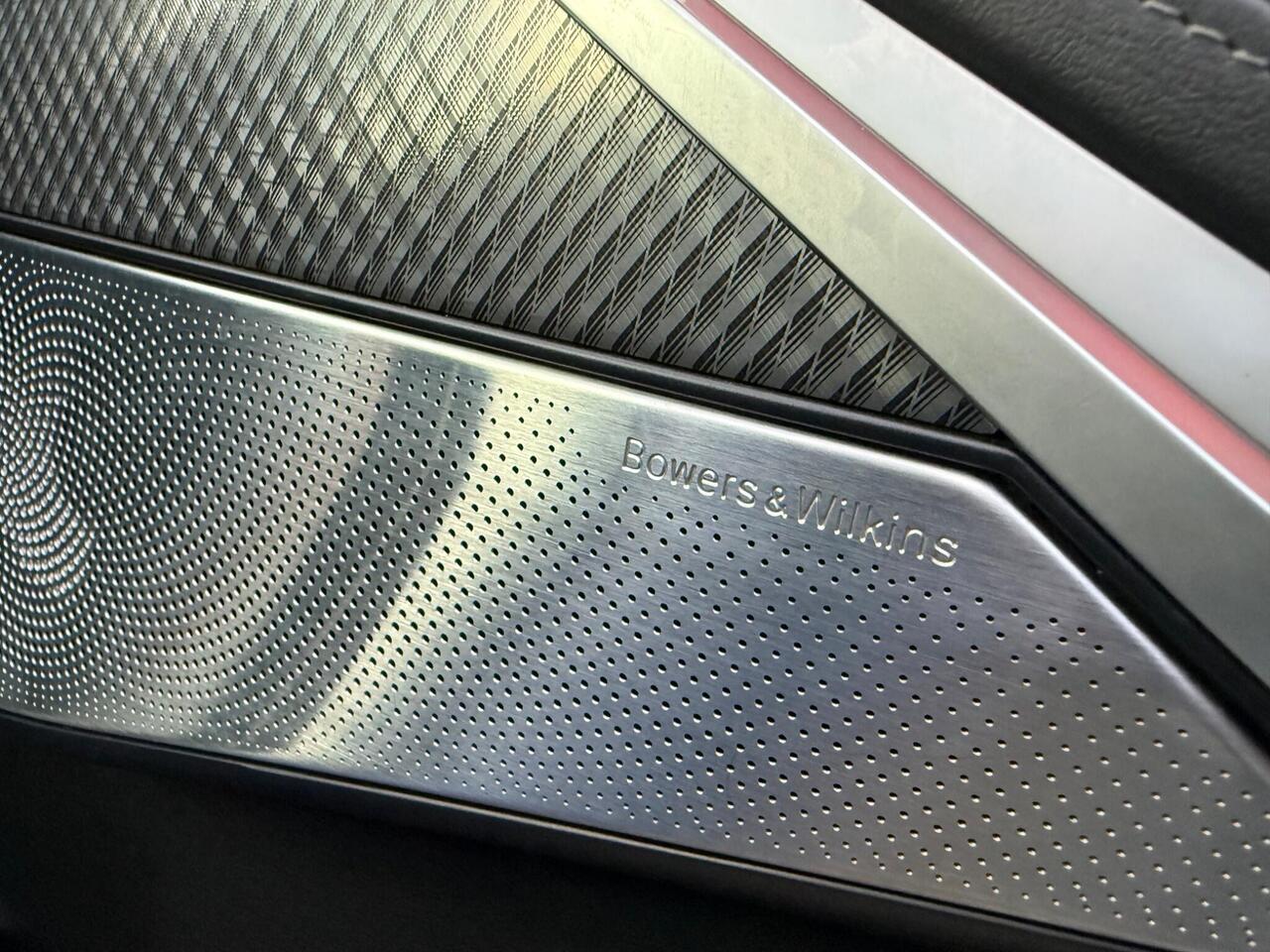 BMW X5 M — photo 17