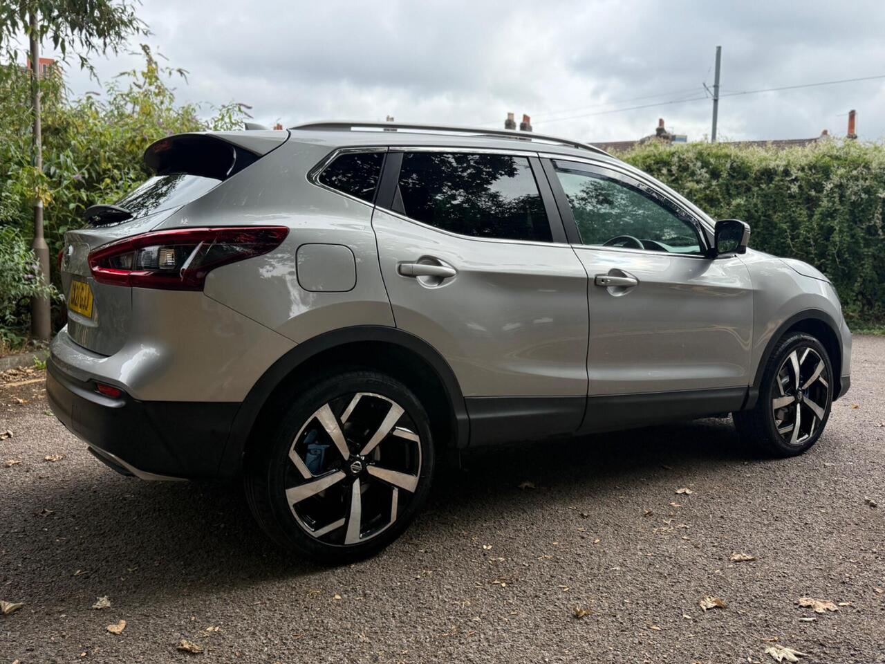 Nissan Qashqai — photo 8