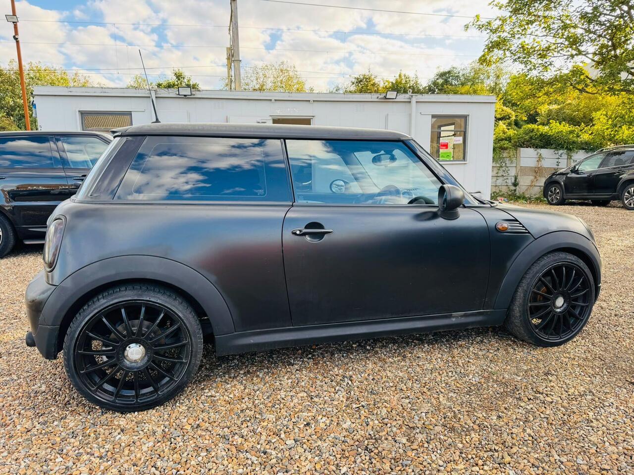 MINI Hatch — photo 13