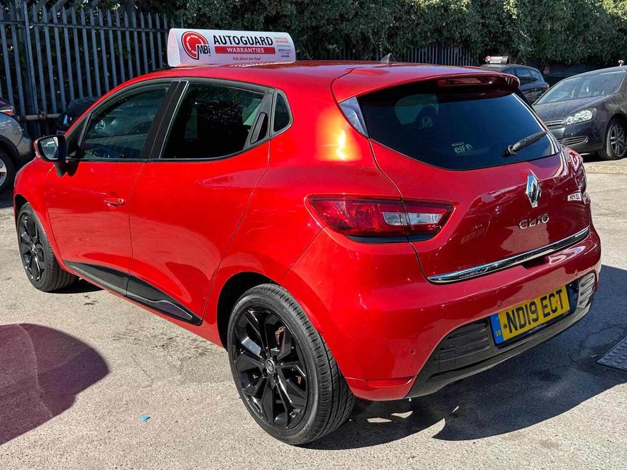 Renault Clio — photo 5