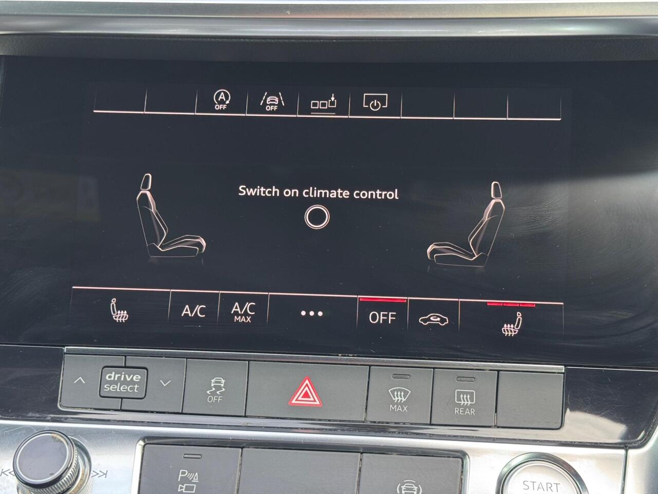 Audi A6 Saloon — photo 50