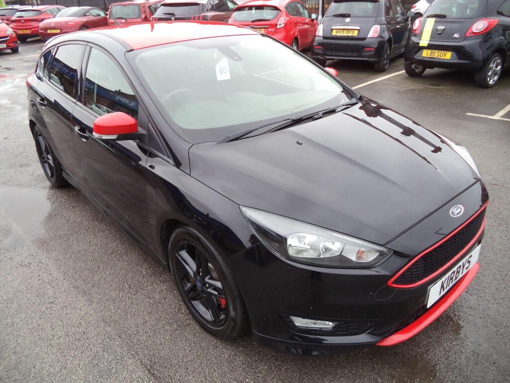 Used Ford Focus Hatchback 1.5t Ecoboost Zetec S Black Edition Euro 6 (S ...