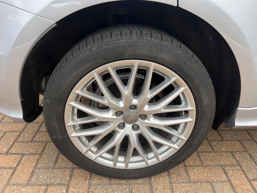 Audi Q5 44