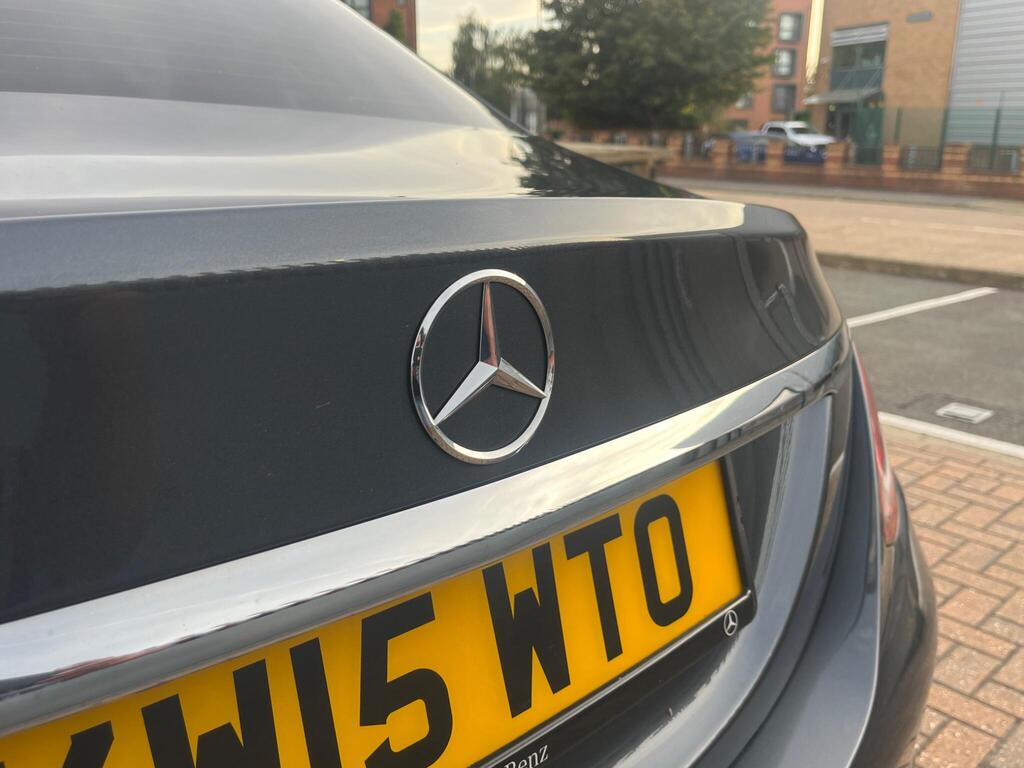 Mercedes-Benz C Class 83