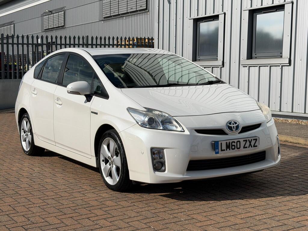 Toyota Prius 7