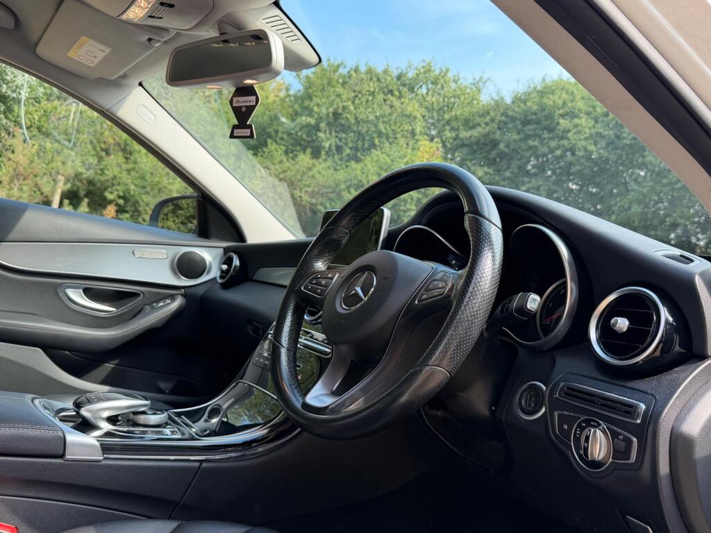 Mercedes-Benz C Class 11