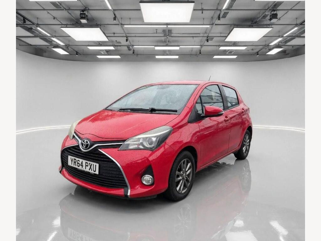 Toyota Yaris 5