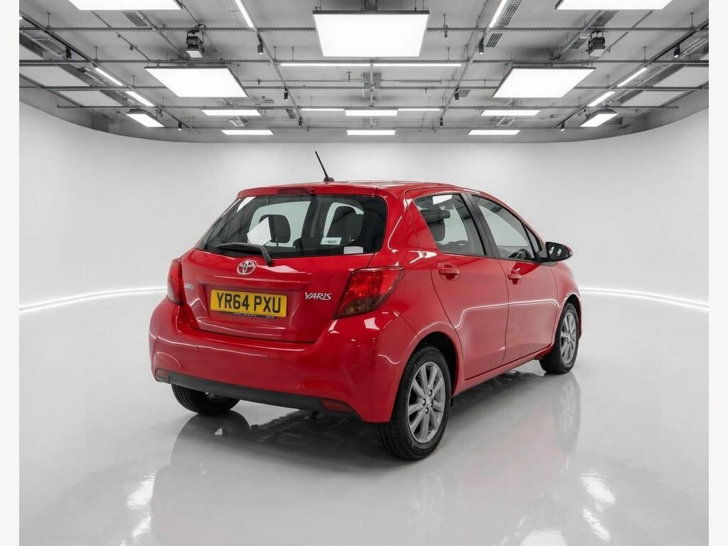Toyota Yaris 4