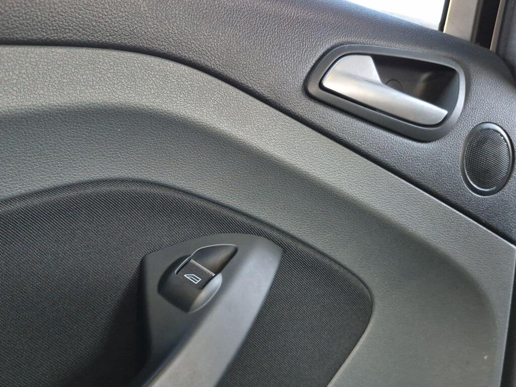 Ford C-Max 58