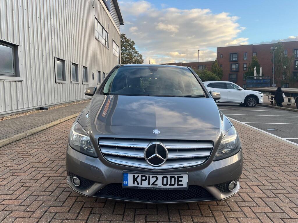Mercedes-Benz B Class 9