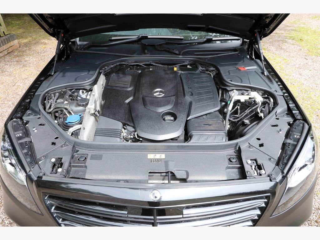Mercedes-Benz S Class 33