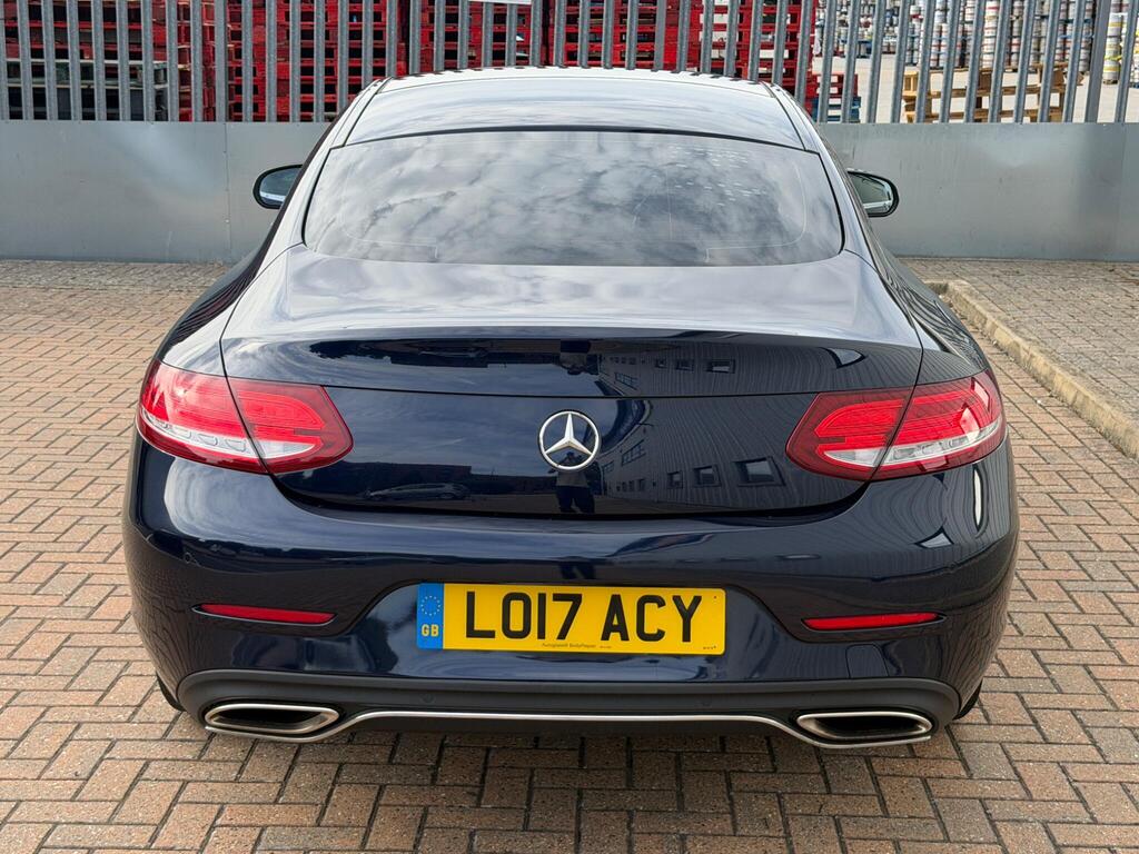 Mercedes-Benz C Class 14