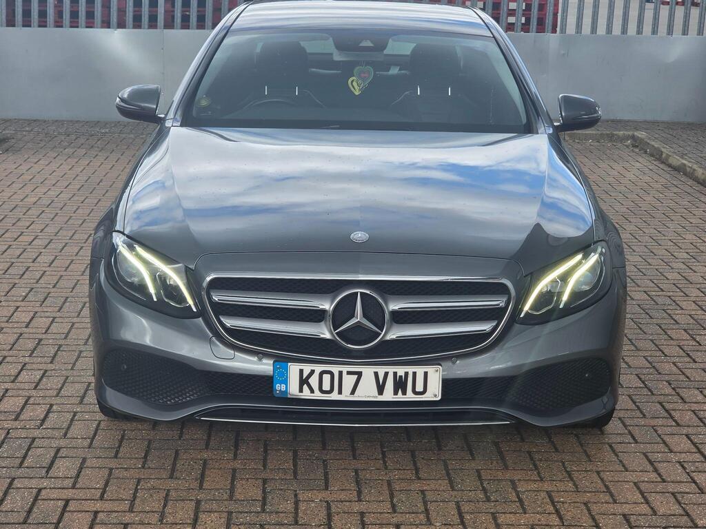 Mercedes-Benz E Class 6