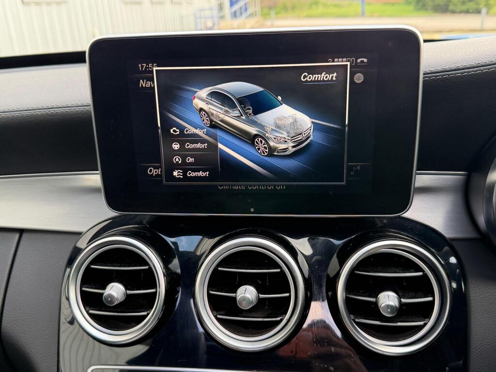 Mercedes-Benz C Class 44