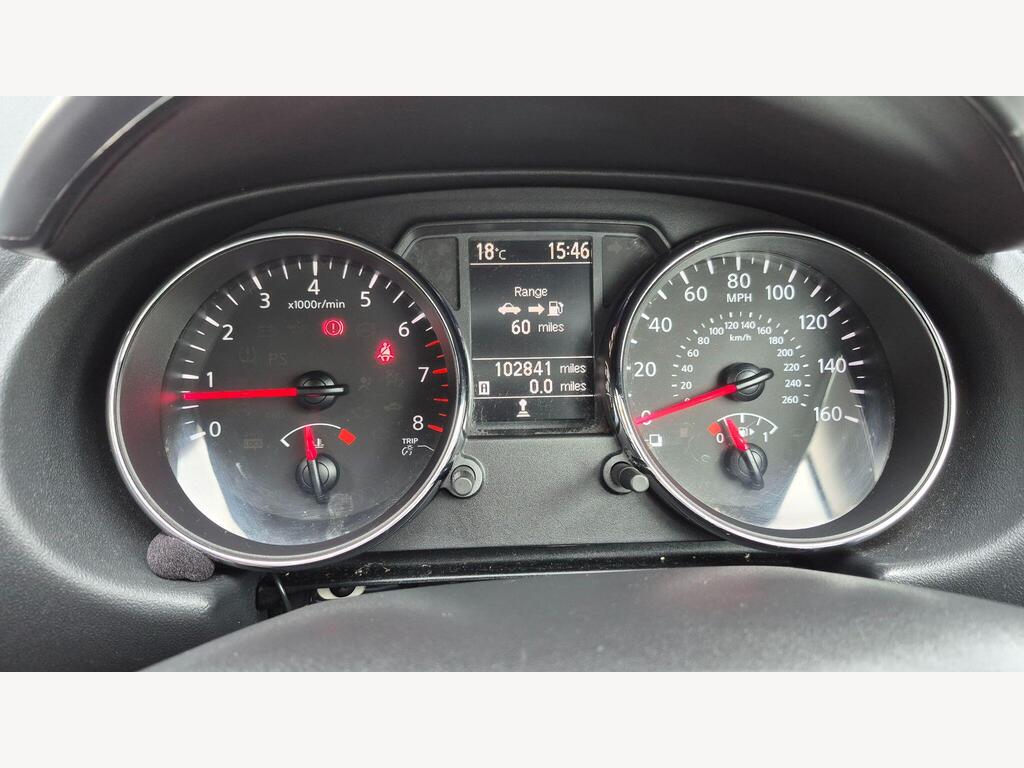 Nissan Qashqai 24