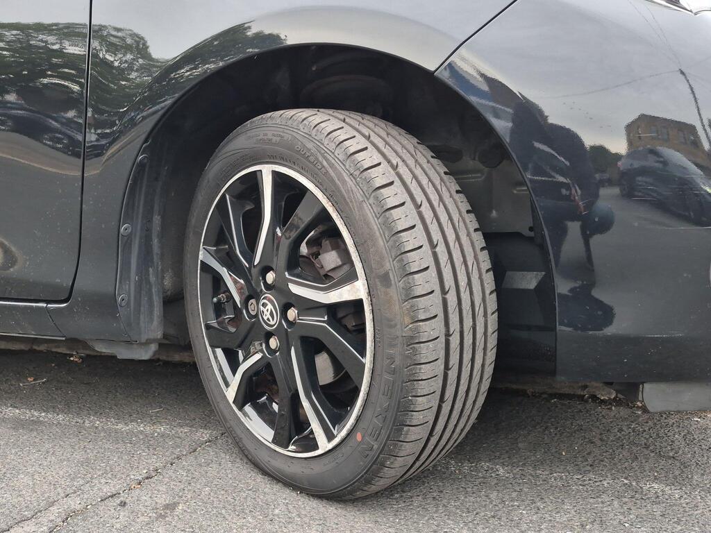 Toyota Yaris 41