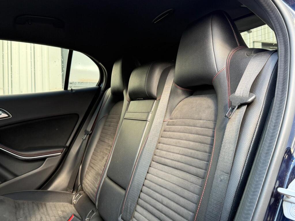 Mercedes-Benz GLA 26