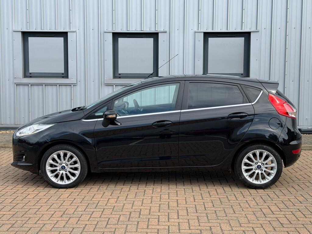 Ford Fiesta 11