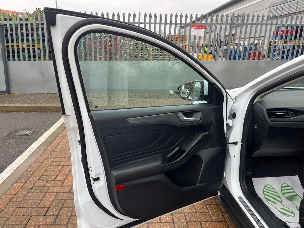 Ford Focus 59