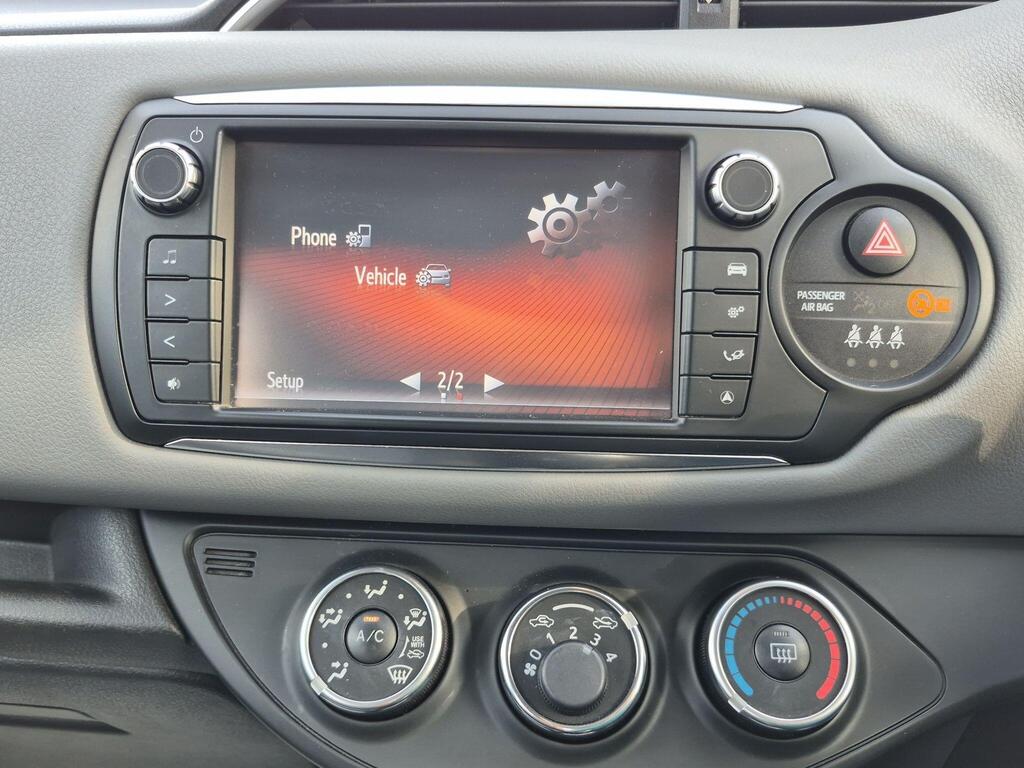 Toyota Yaris 30