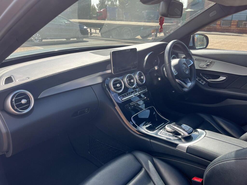 Mercedes-Benz C Class 22