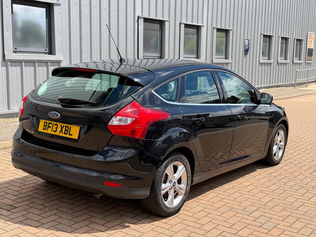 Ford Focus 14