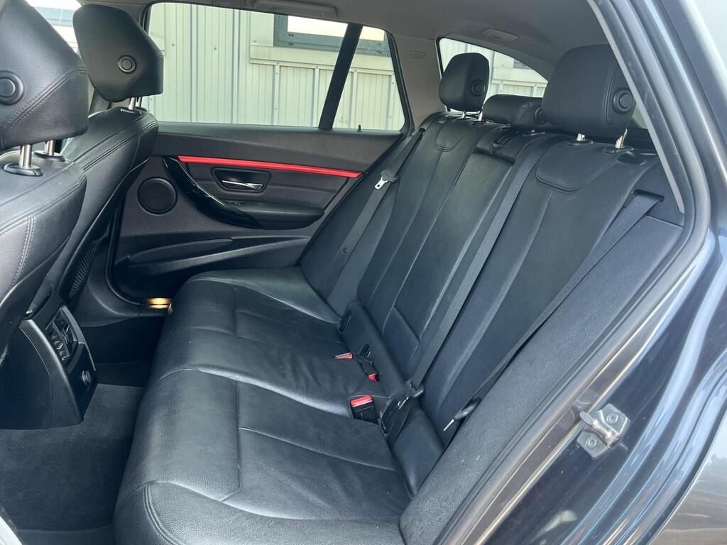 BMW 3 Series 35
