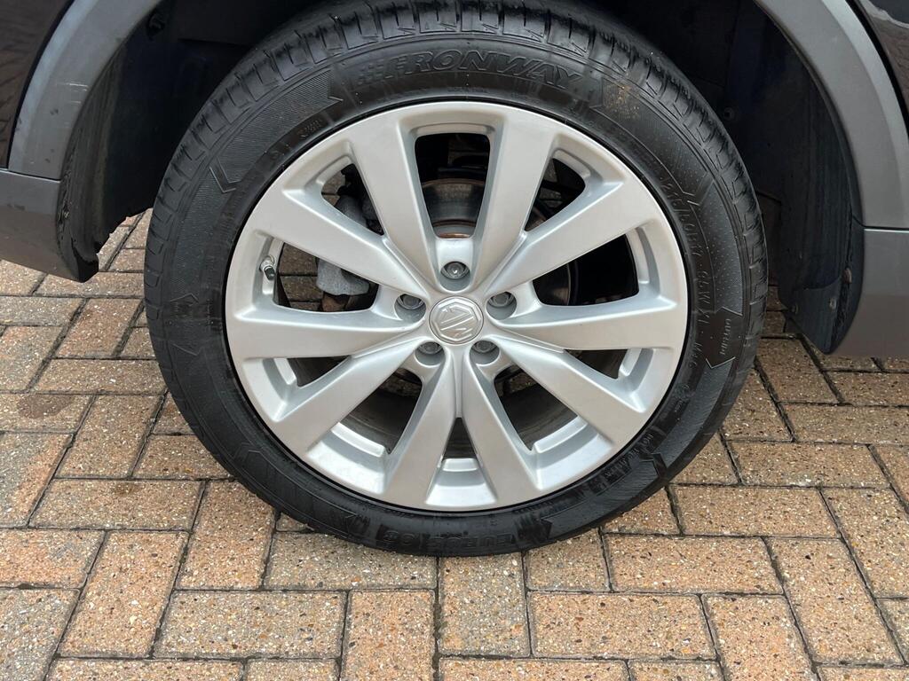 MG MG ZS 63