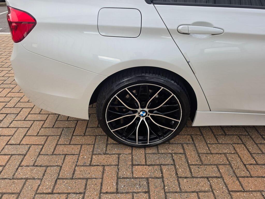 BMW 3 Series 37