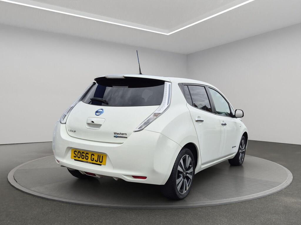Nissan Leaf 8