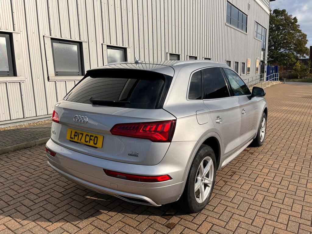 Audi Q5 19
