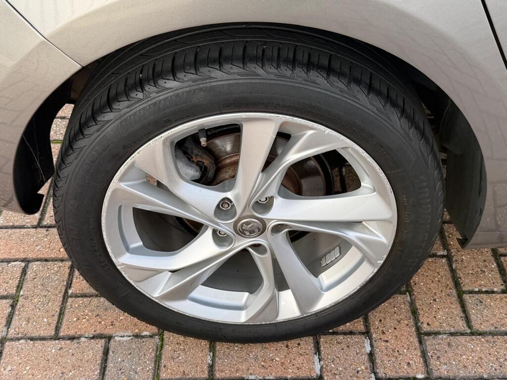 Vauxhall Astra 45