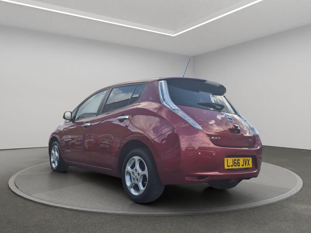 Nissan Leaf 6
